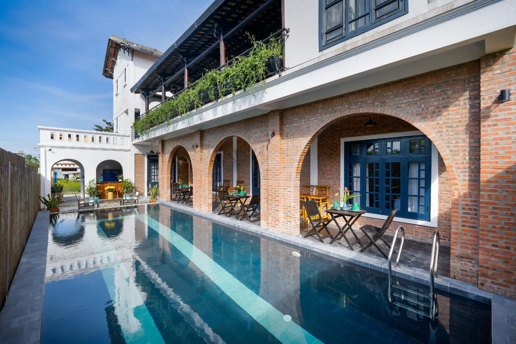 Calm House 3 Boutique Hotel Hoi An Bagian luar foto