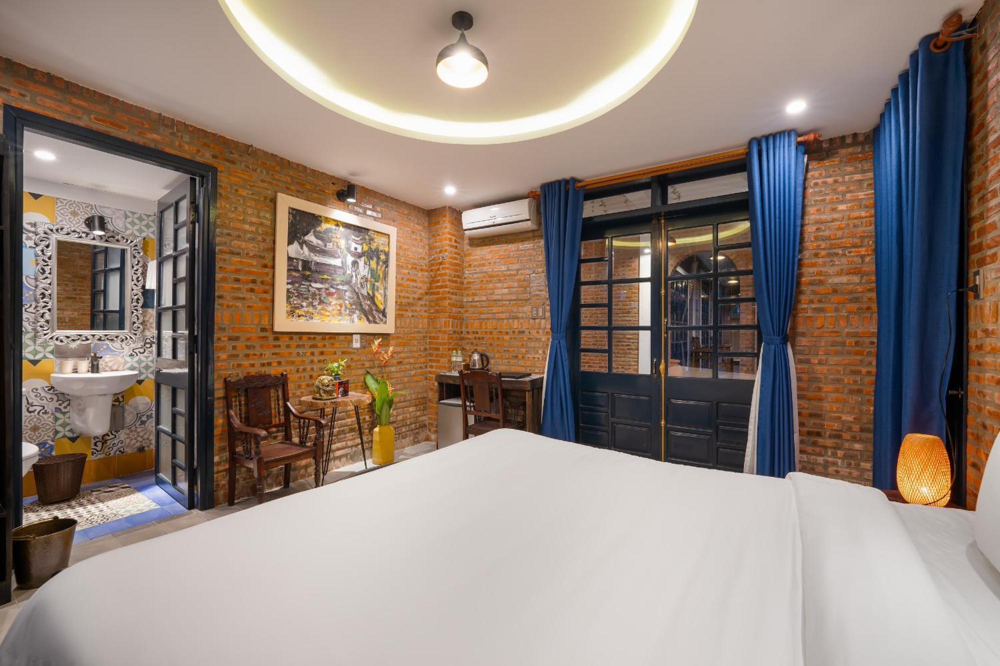 Calm House 3 Boutique Hotel Hoi An Bagian luar foto